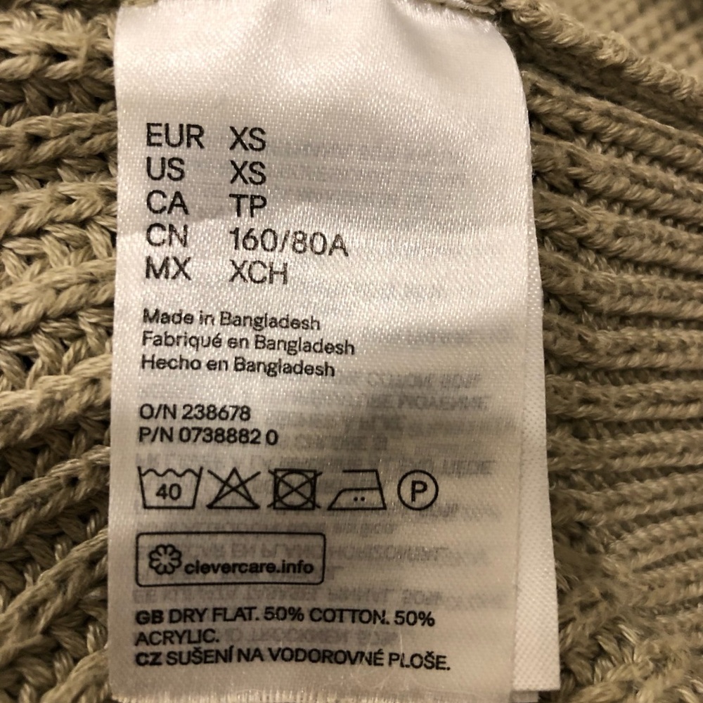 H&M Oversized Pull - Picture 4 of 4